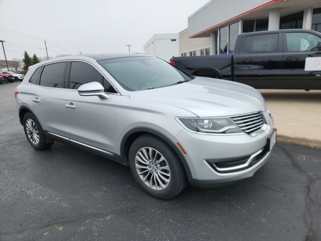 Used 2017 Lincoln MKX Select w/ Select Plus Package image 2