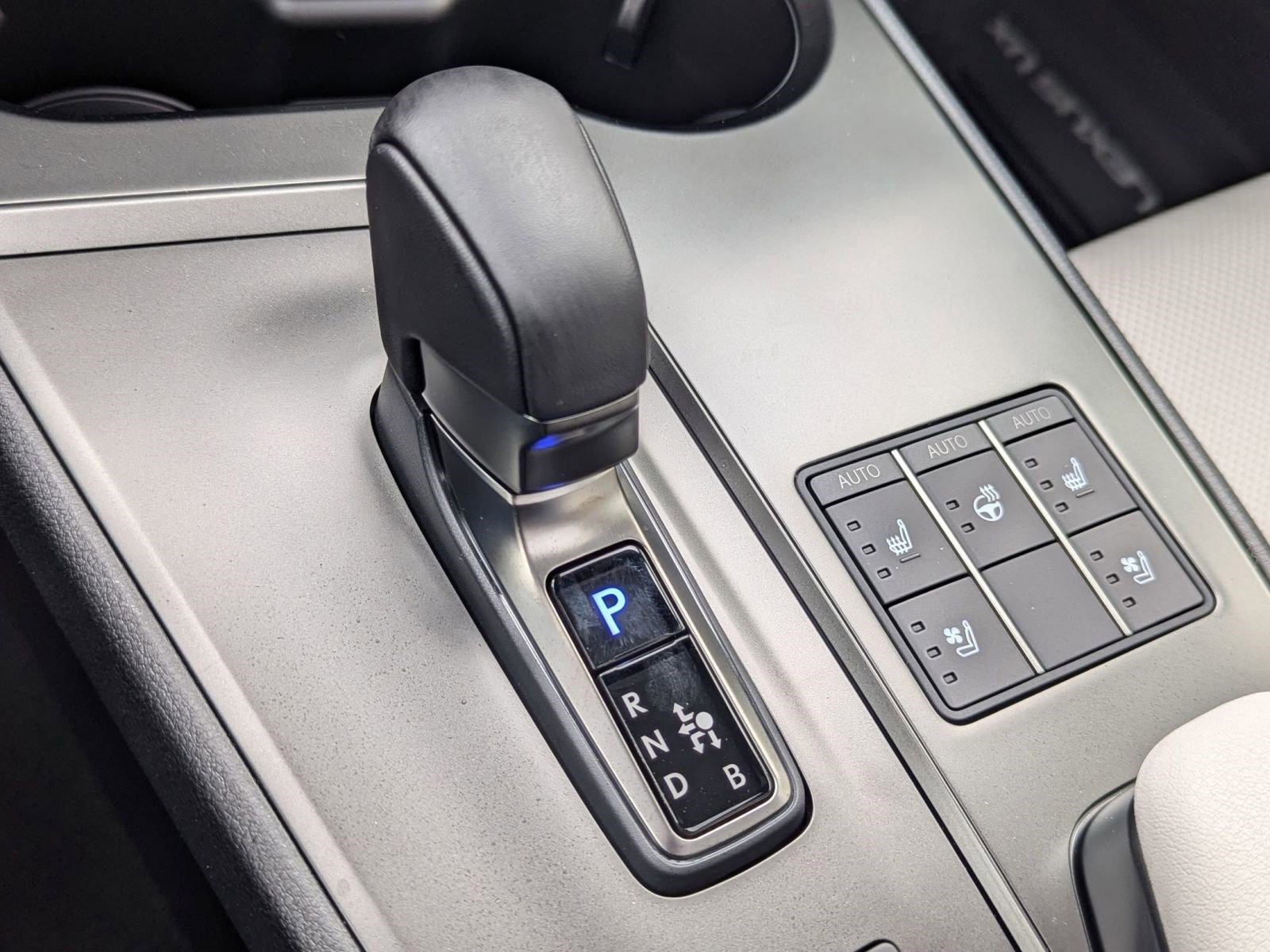 New 2025 Lexus UX 300h AWD image 16