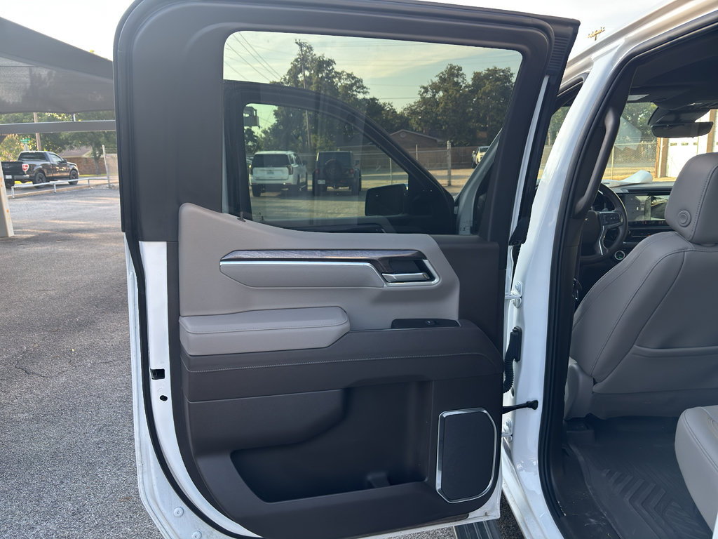 Certified 2025 Chevrolet Silverado 1500 LTZ w/ LTZ Premium Texas Edition AWD/4WD image 13