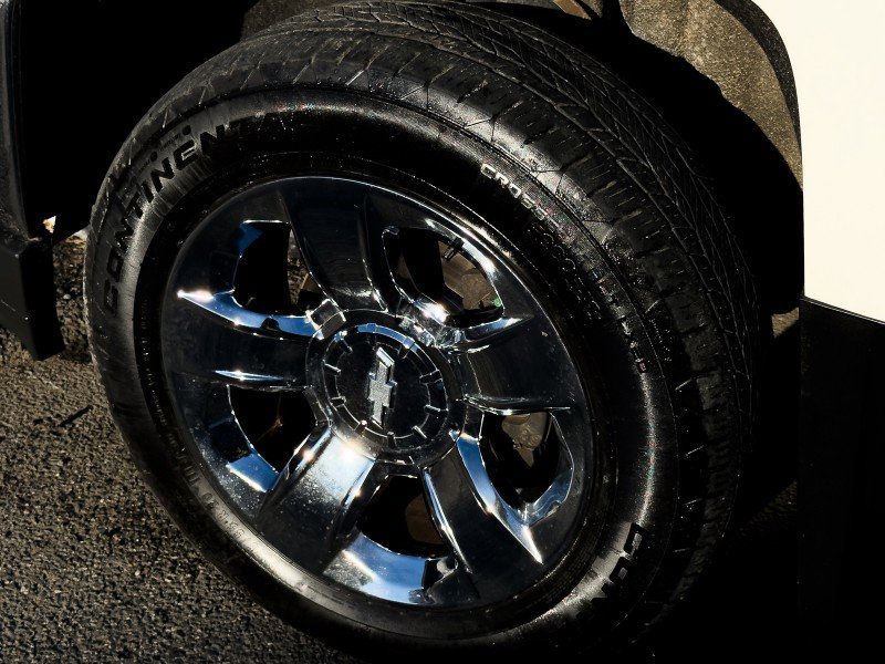 Used 2018 Chevrolet Silverado 1500 LTZ w/ Sport Package image 40