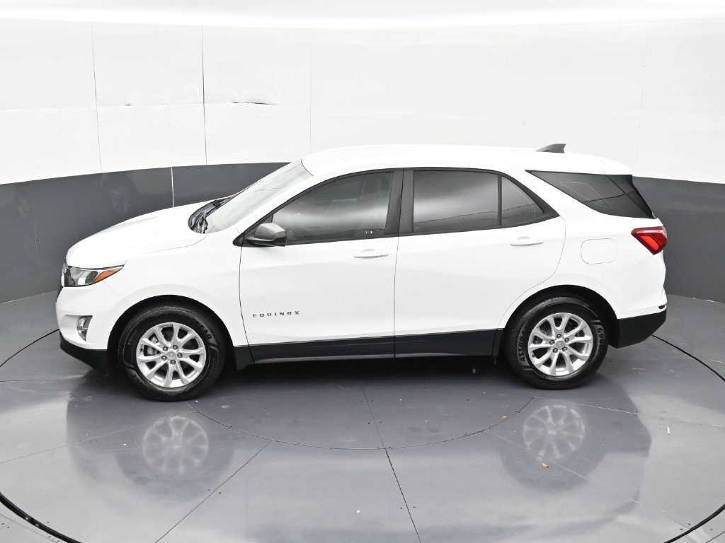 Used 2020 Chevrolet Equinox LS FWD image 16