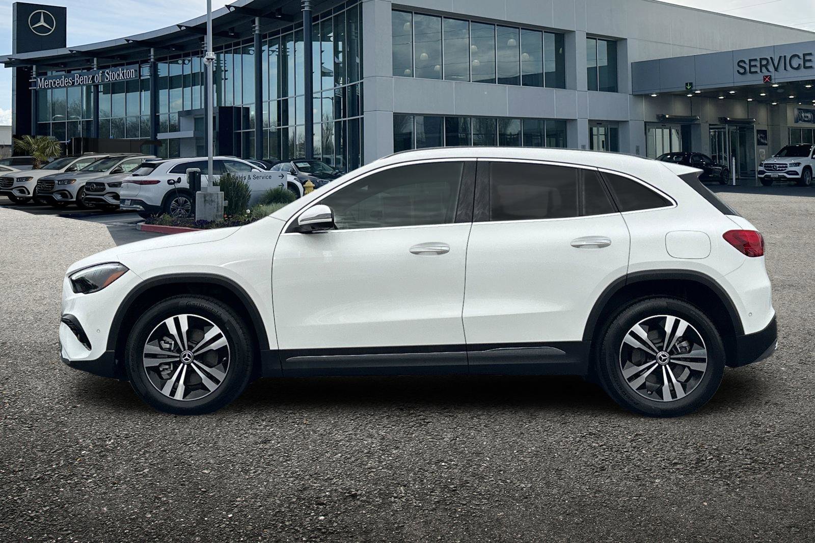 Certified 2025 Mercedes-Benz GLA 250 White image 7