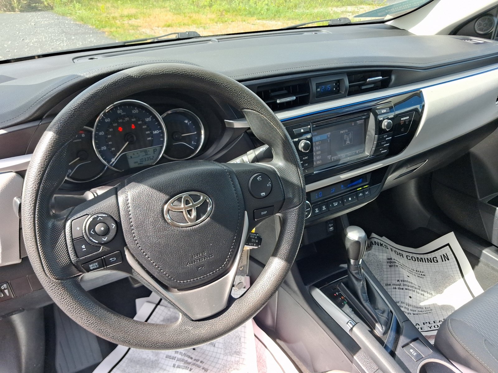 Used 2016 Toyota Corolla LE FWD image 4
