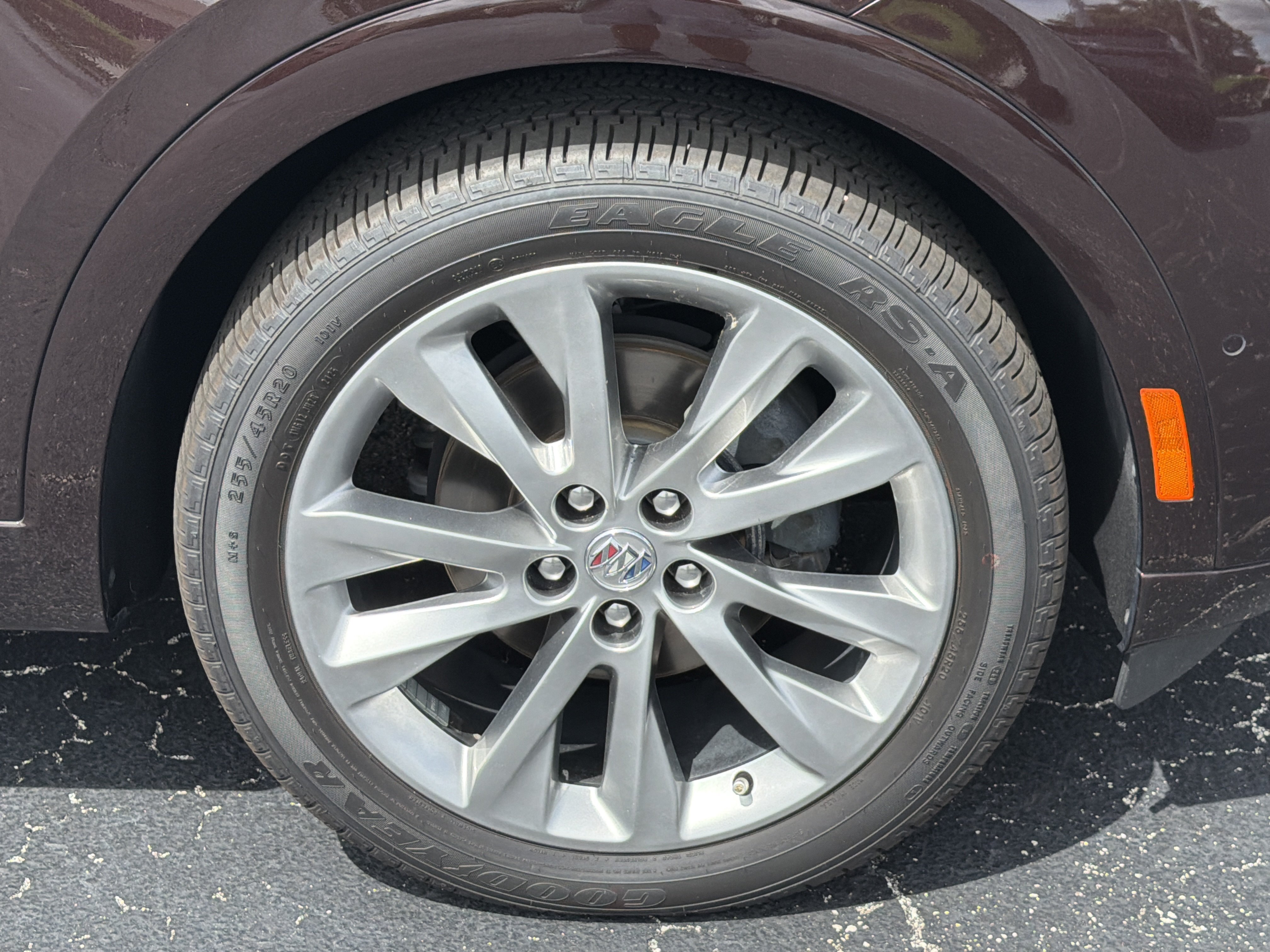 Used 2023 Buick Envision Avenir FWD image 10