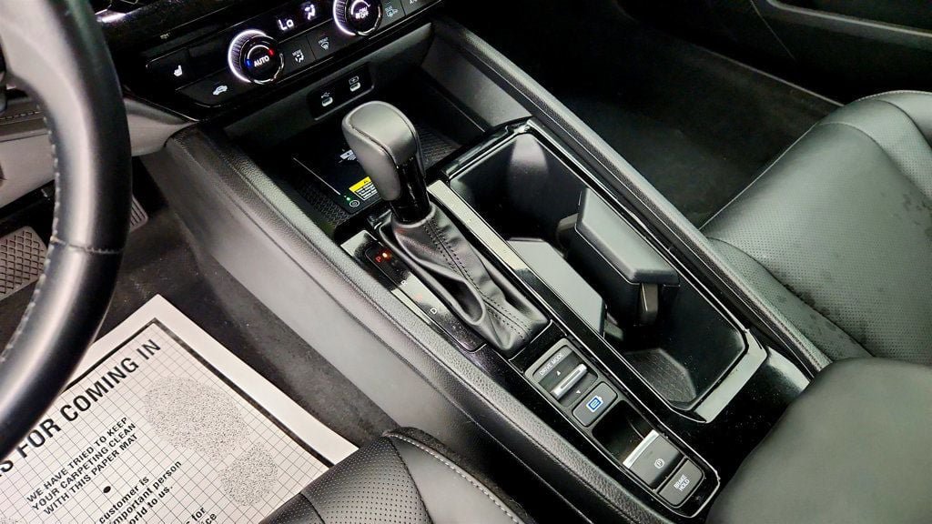 Used 2025 Honda Accord EX-L image 17