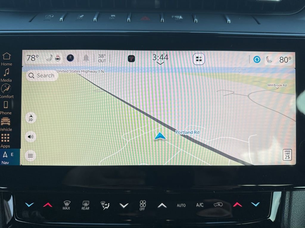 New 2026 Jeep Grand Cherokee Laredo image 21