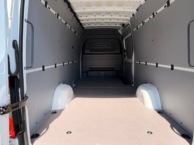 New 2026 Mercedes-Benz Sprinter 2500 image 13