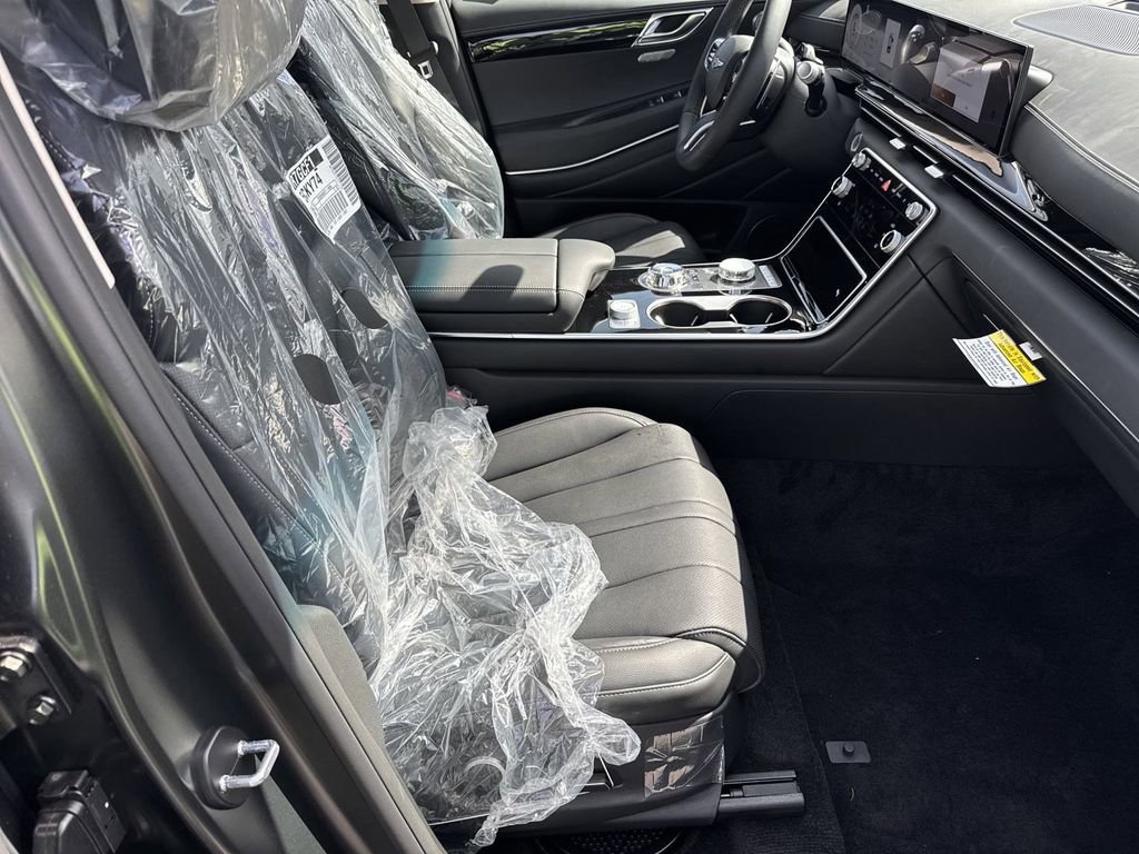 New 2025 Genesis GV80 2.5T Standard image 13