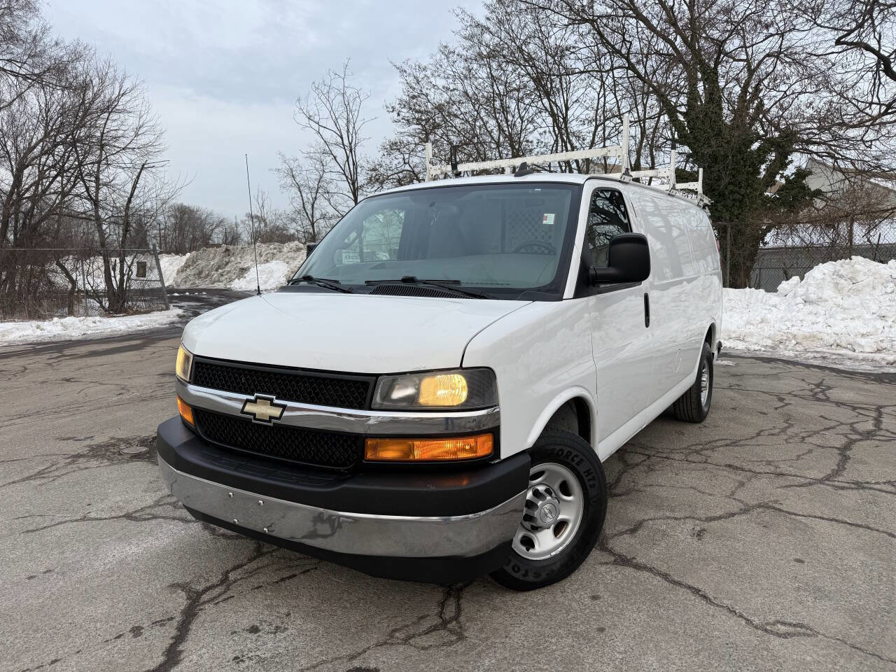 Used 2018 Chevrolet Express 2500 w/ Enhanced Convenience Package