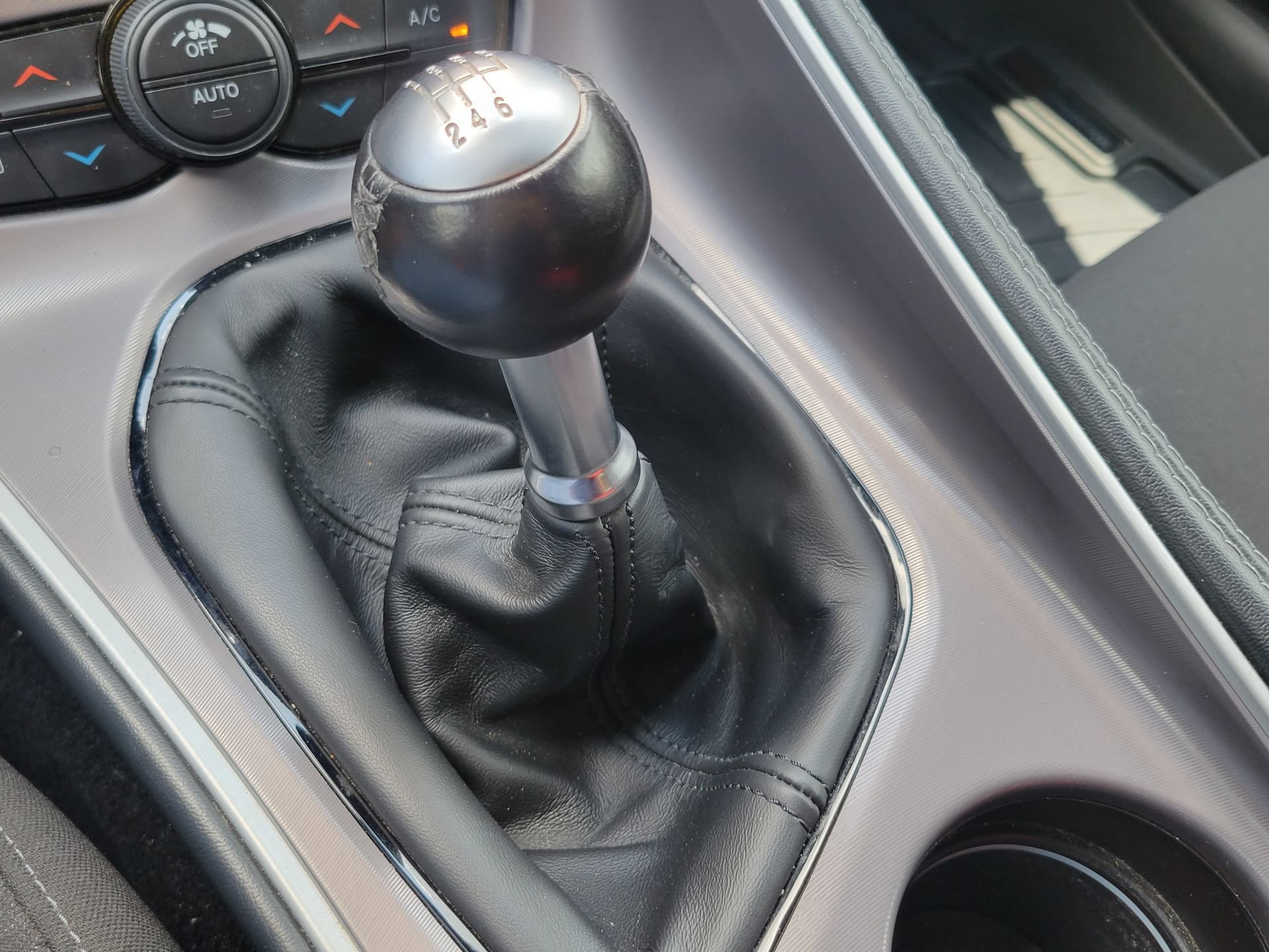 Used 2022 Dodge Challenger R/T Scat Pack RWD image 30