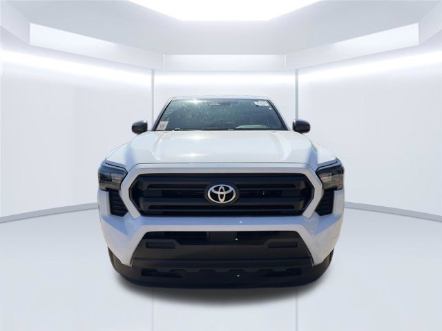 Used 2025 Toyota Tacoma SR AWD/4WD image 2