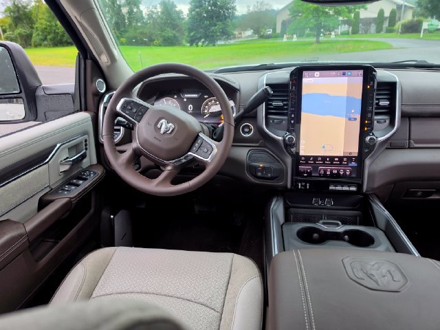 New 2026 RAM 3500 Laramie AWD/4WD image 14