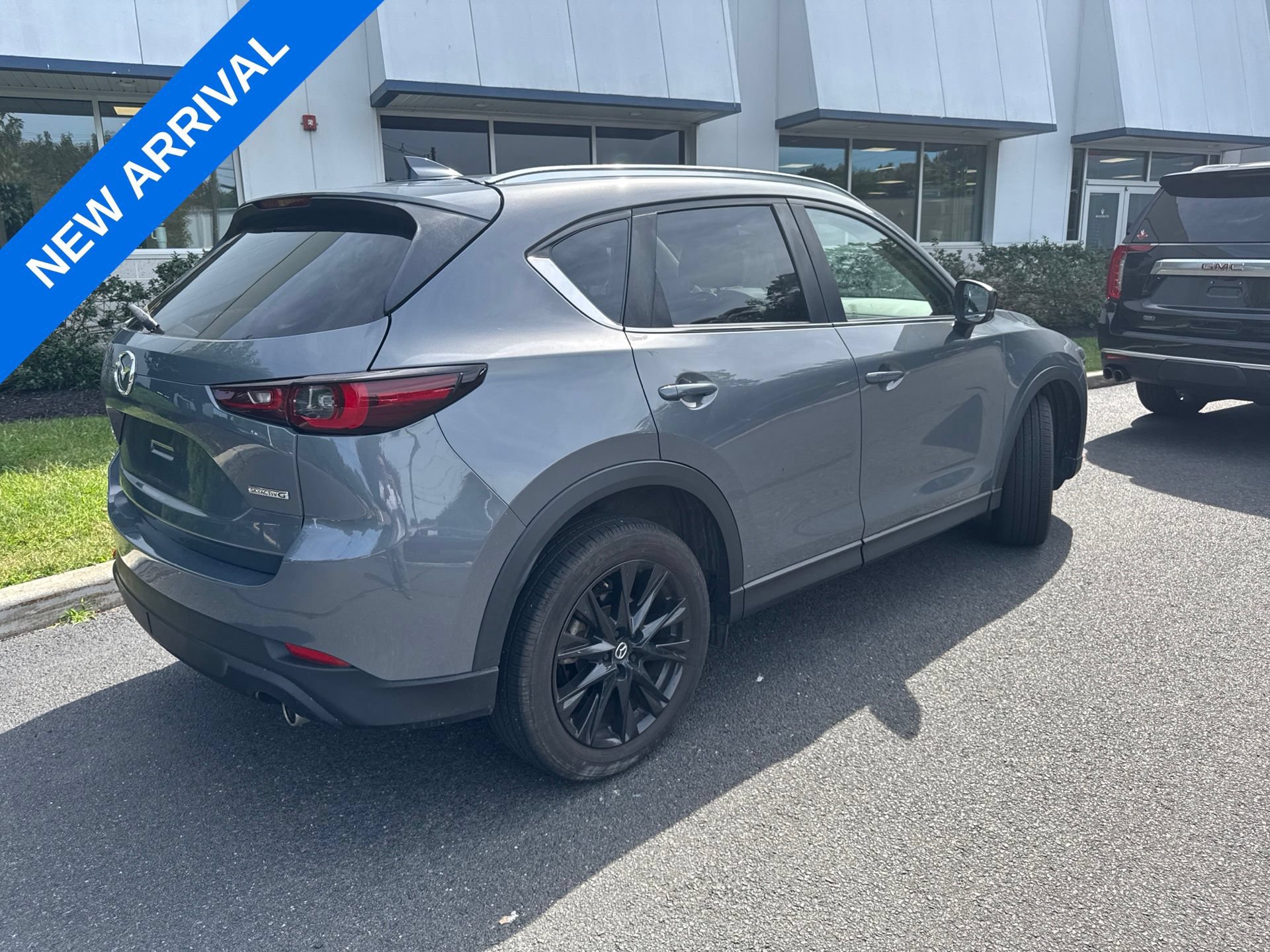 Used 2023 MAZDA CX-5 Carbon Edition AWD/4WD image 2