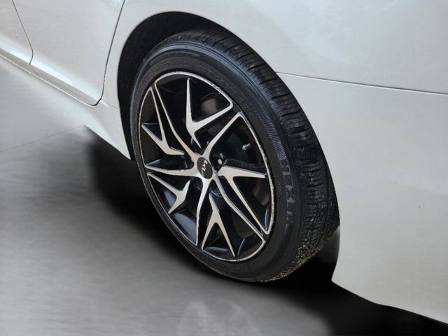 Used 2022 Kia Stinger GT-Line w/ Sun & Sound Package RWD image 35