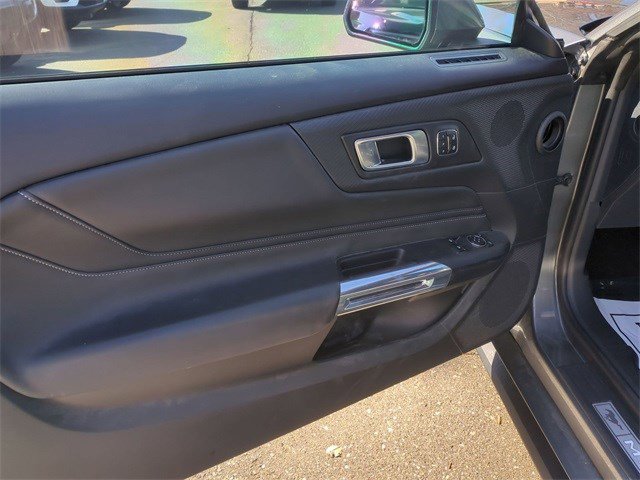 Used 2025 Ford Mustang Premium image 16