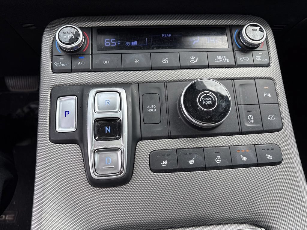 Used 2024 Hyundai Palisade SEL w/ Premium Package FWD image 19