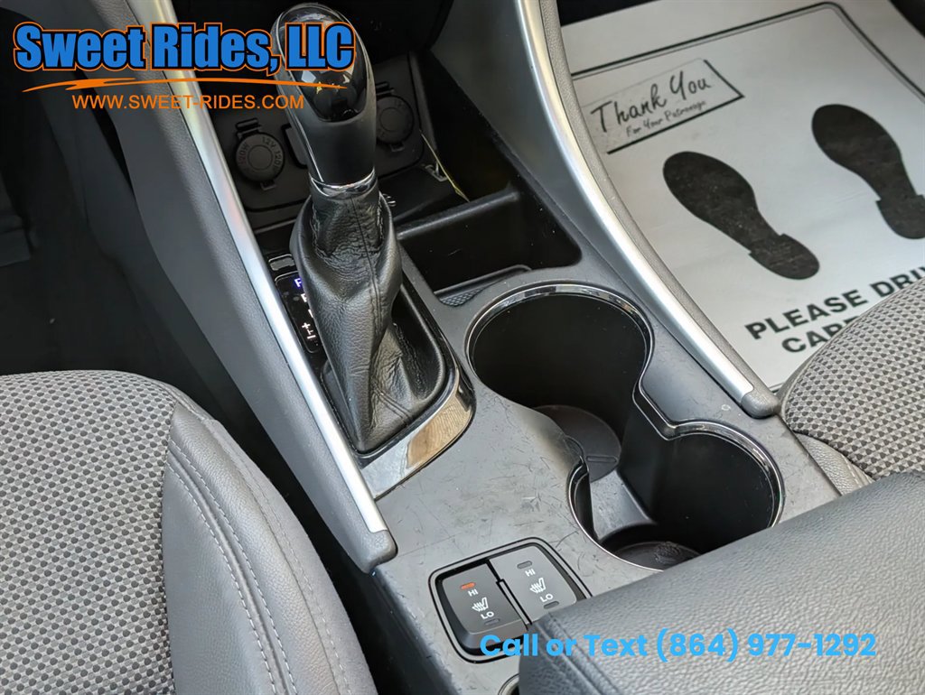 Used 2013 Hyundai Sonata SE w/ Navigation & Sunroof Pkg image 16