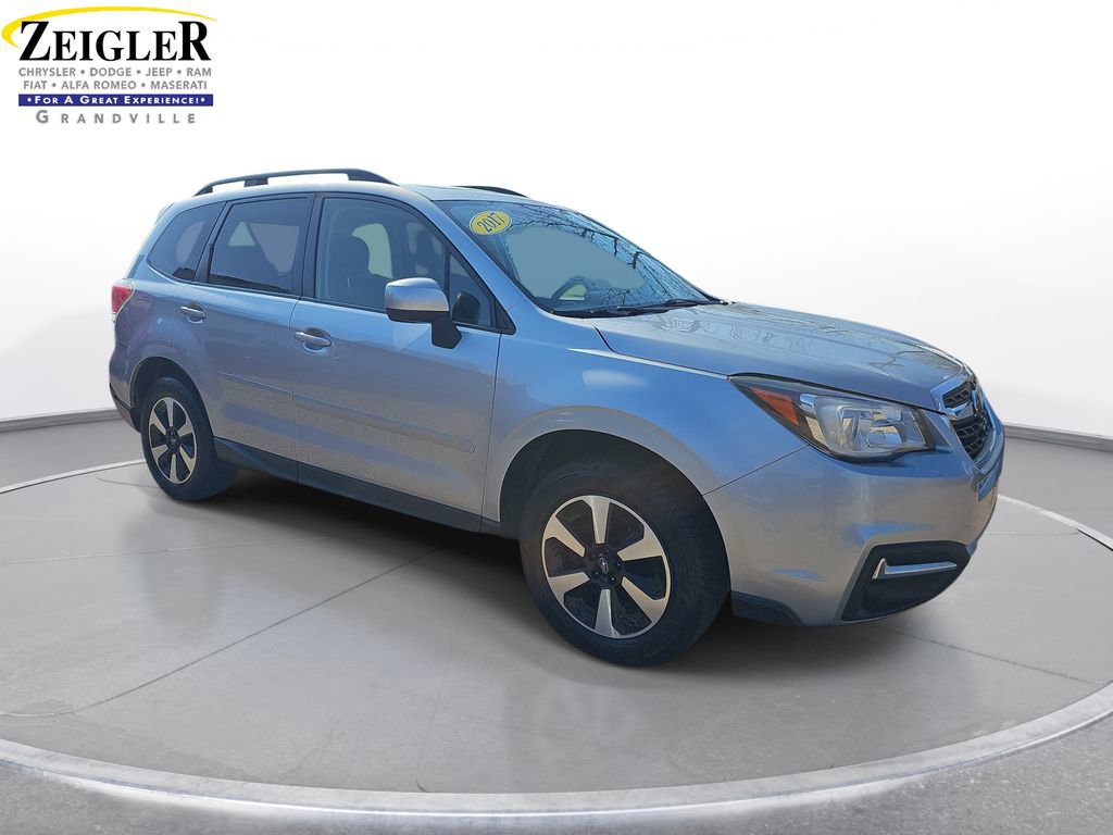 Used 2017 Subaru Forester 2.5i Premium image 3