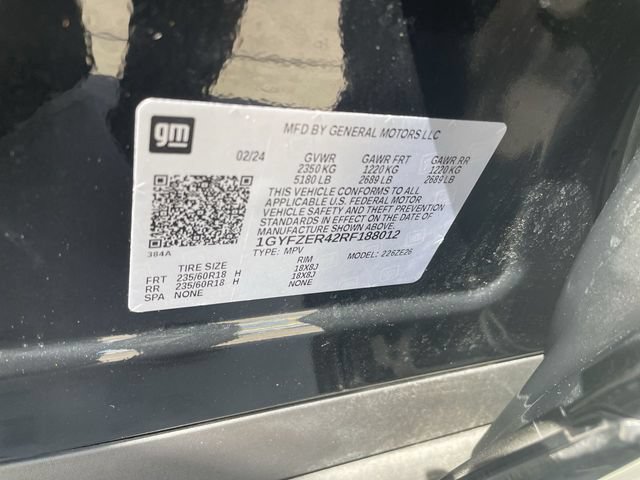 Used 2024 Cadillac XT4 Sport w/ Cold Weather Package FWD image 34