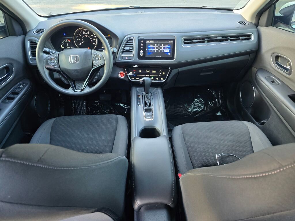 Used 2019 Honda HR-V EX image 2