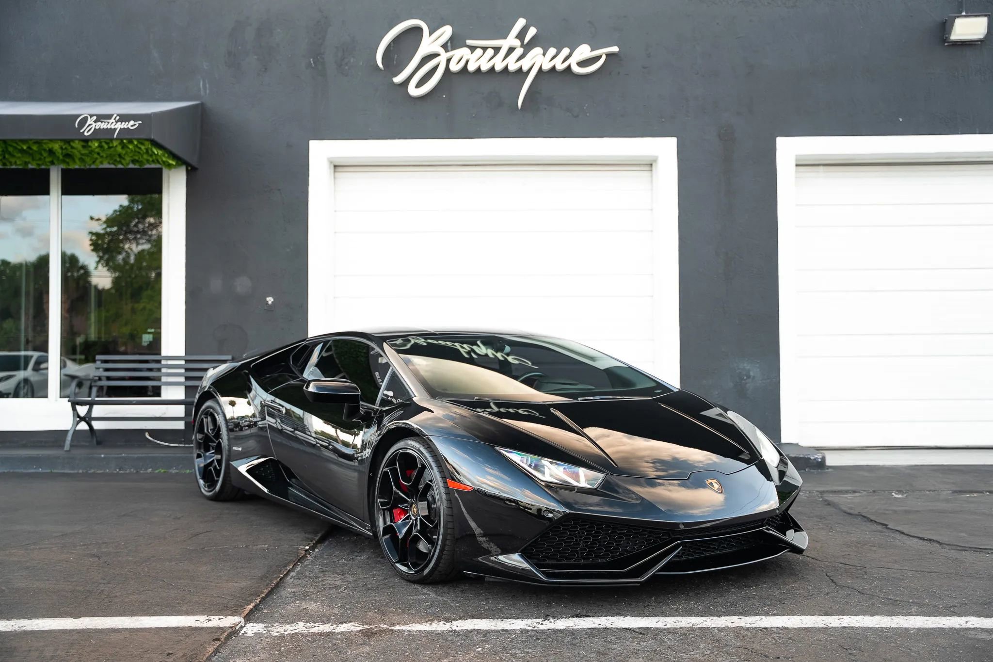 Used 2015 Lamborghini Huracan LP 610-4 AWD/4WD image 1
