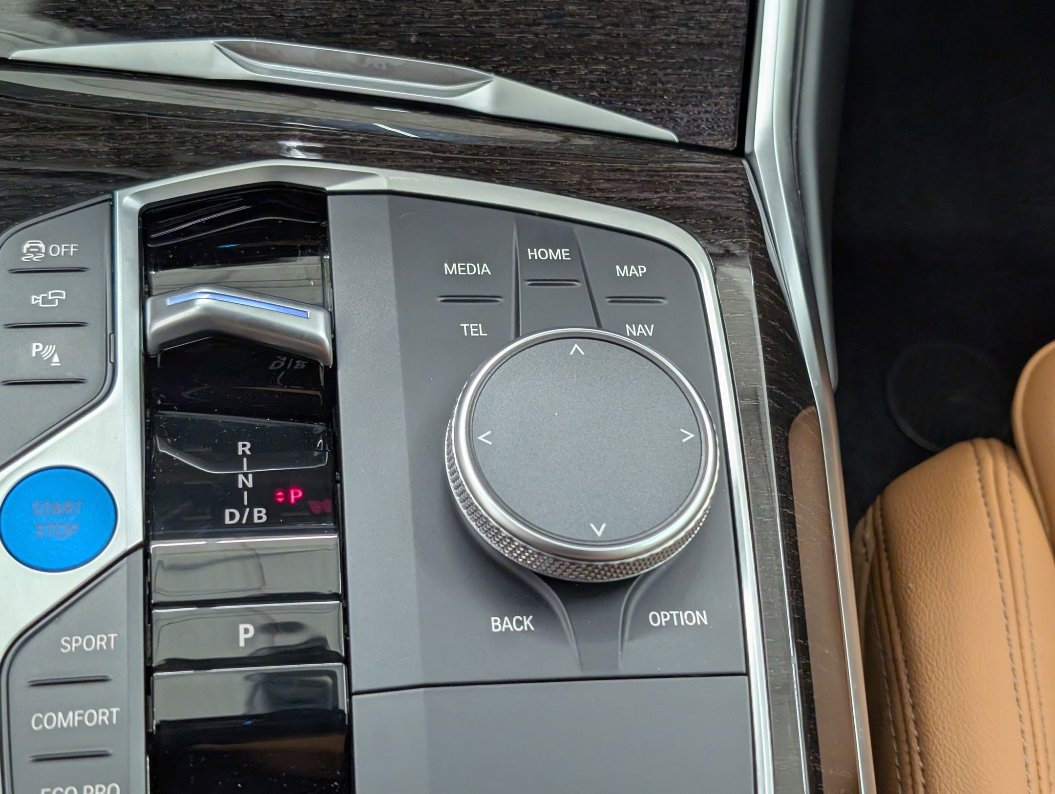 Certified 2023 BMW i4 eDrive35 image 27