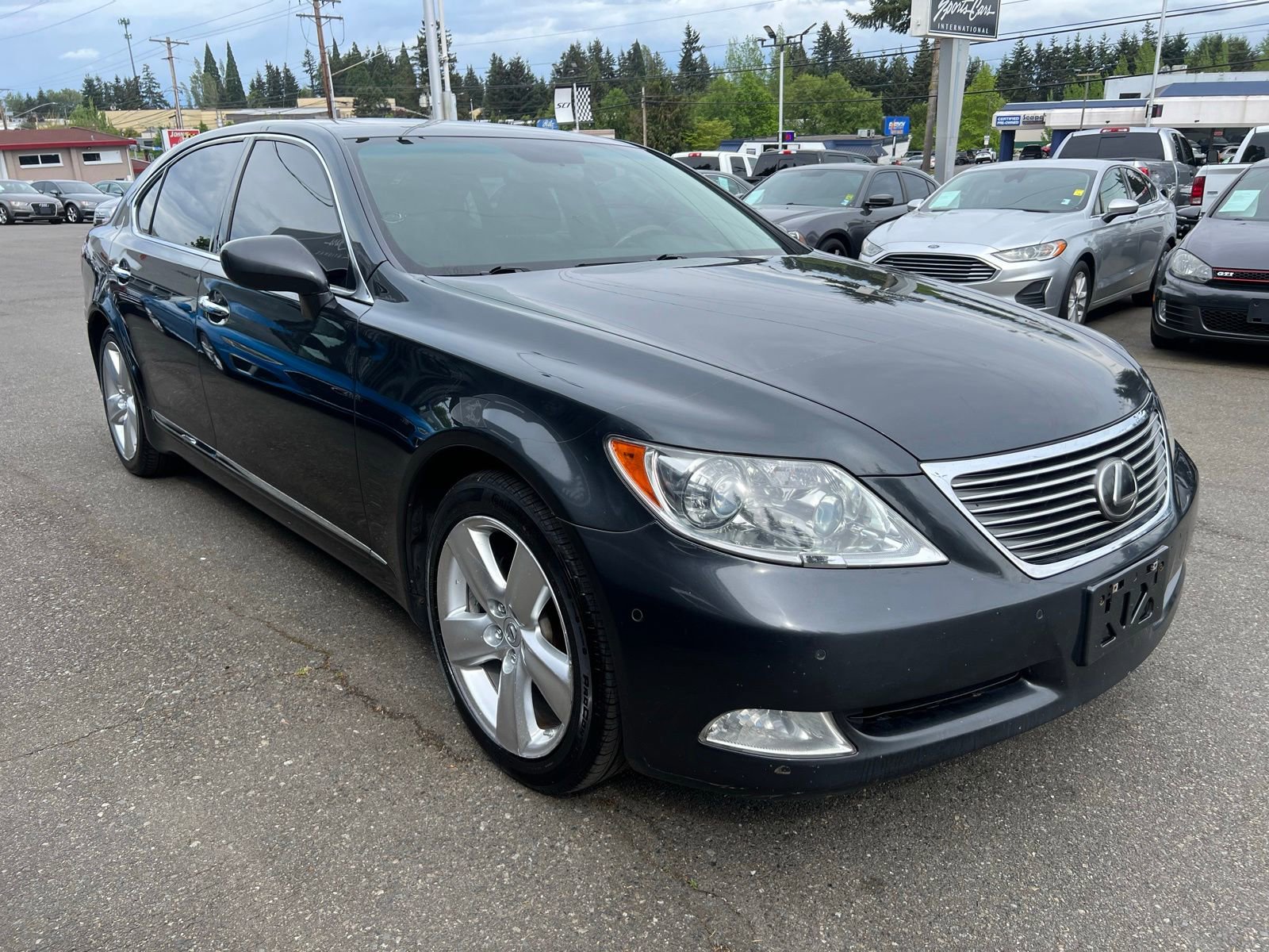 Used 2007 Lexus LS 460 L RWD image 5