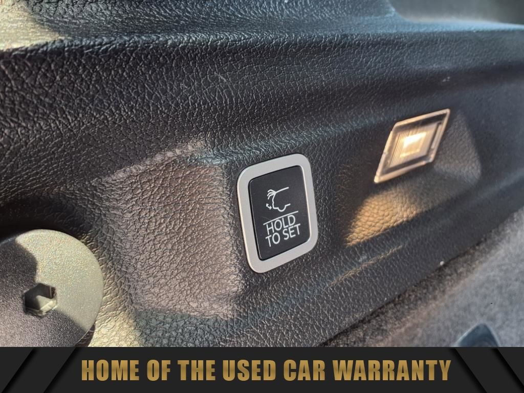 Used 2021 Jeep Grand Cherokee L Overland w/ Luxury Tech Group IV image 10