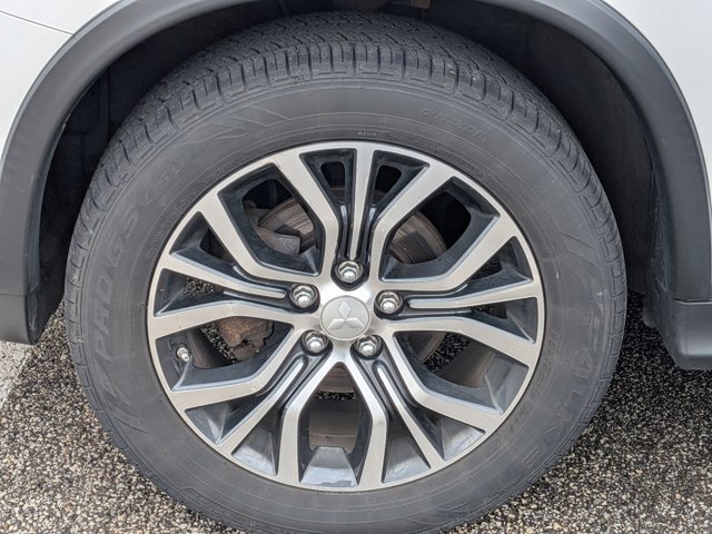 Used 2016 Mitsubishi Outlander Sport SEL AWD/4WD image 11