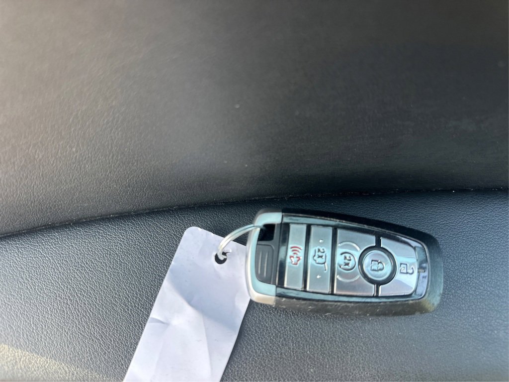 Used 2024 Ford Edge SEL w/ Convenience Package image 34