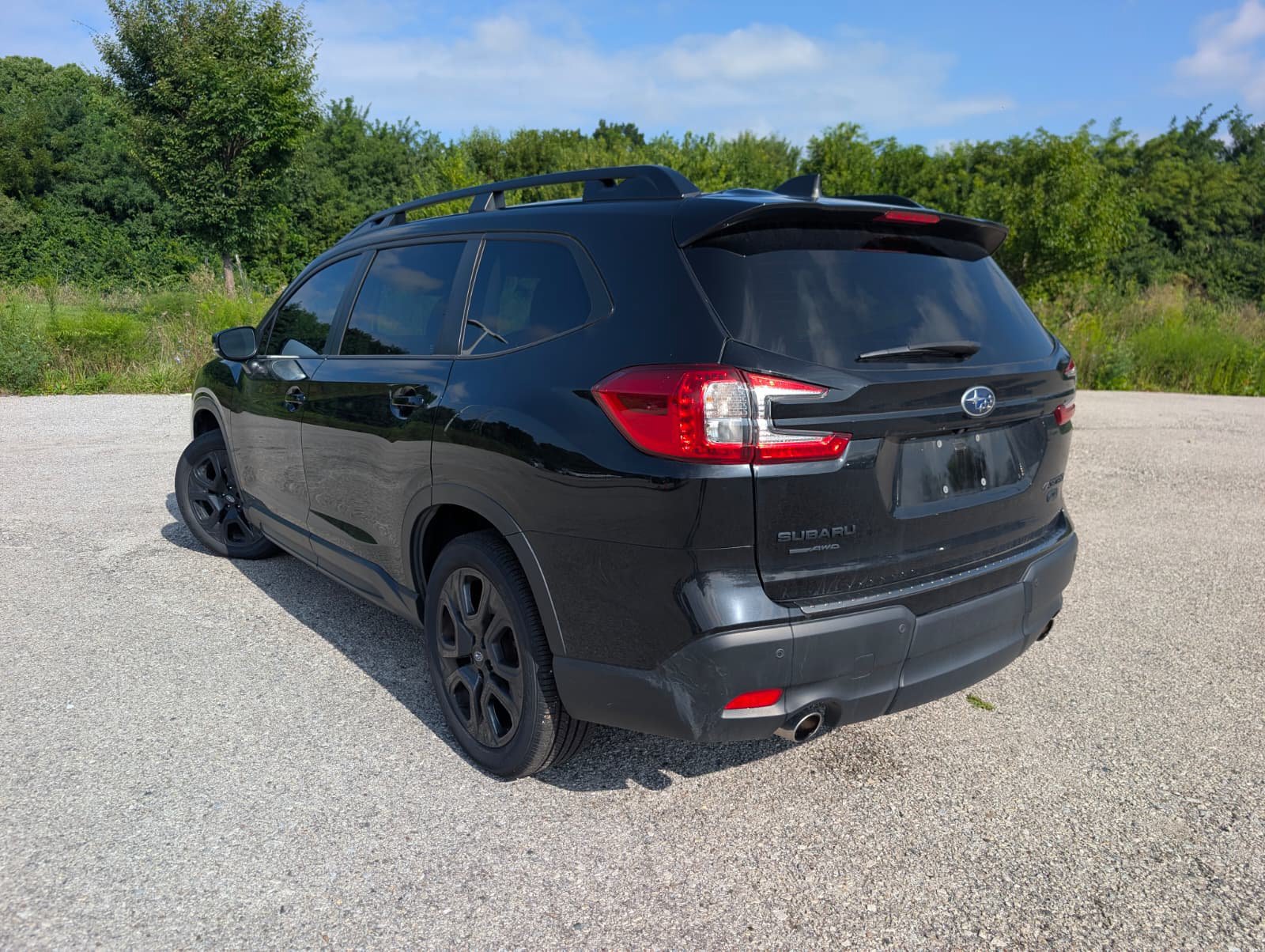 Used 2024 Subaru Ascent Onyx Edition AWD/4WD image 7