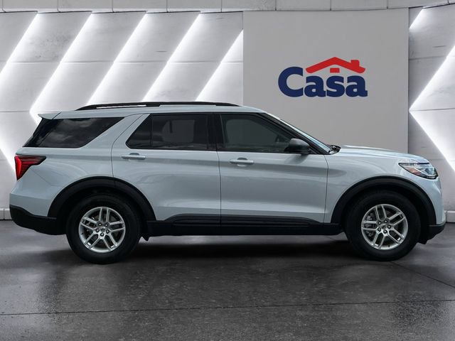 Used 2026 Ford Explorer Active w/ Active Comfort Package RWD image 5