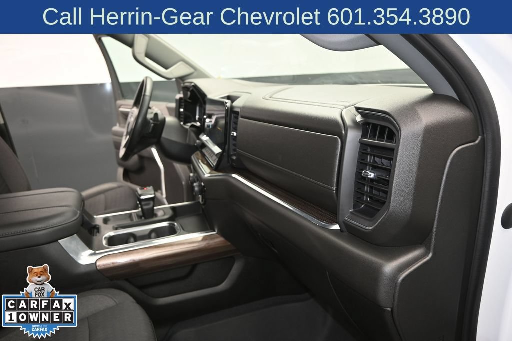 Used 2023 Chevrolet Silverado 1500 RST AWD/4WD image 16