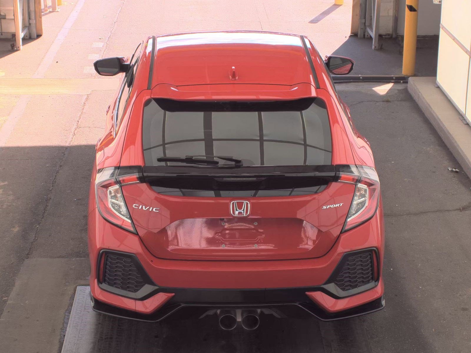 Used 2018 Honda Civic Sport image 8