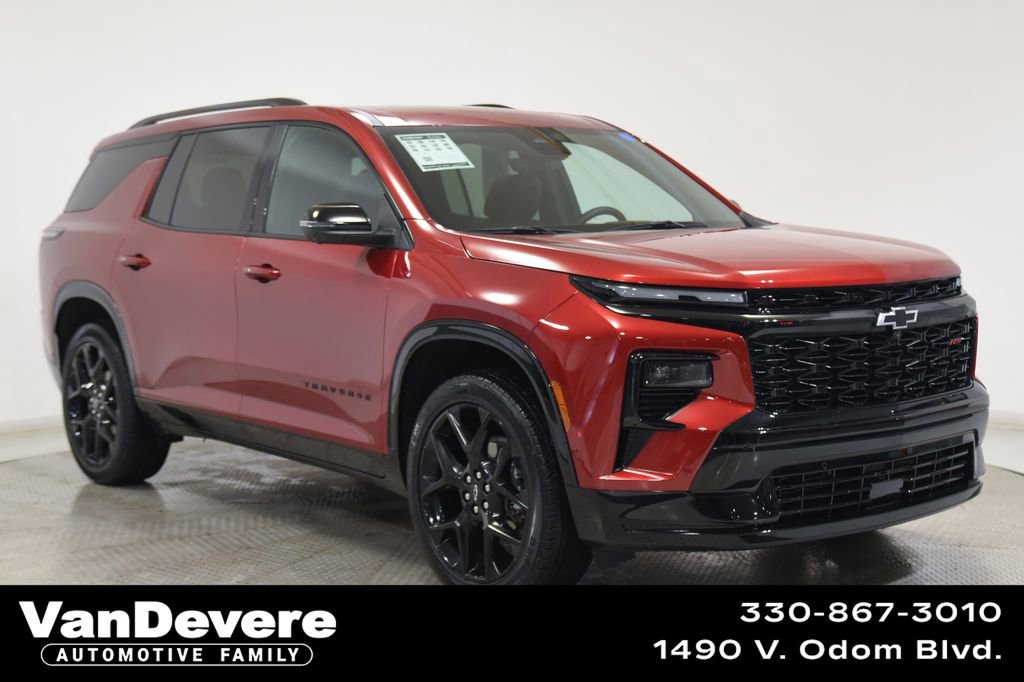 Used 2024 Chevrolet Traverse RS w/ LPO, Floor Liner Package image 1