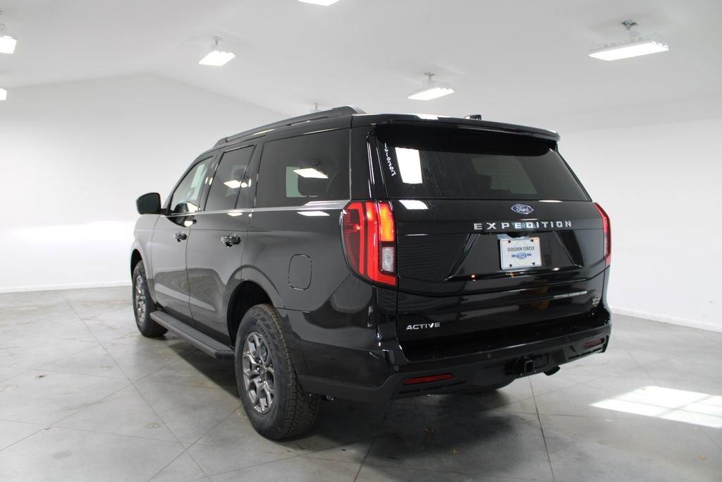 New 2026 Ford Expedition Active image 6