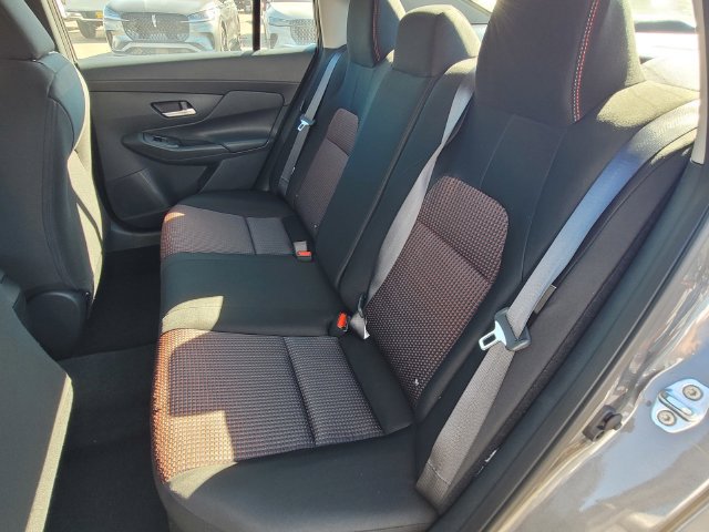 New 2027 Nissan Sentra SR FWD image 7