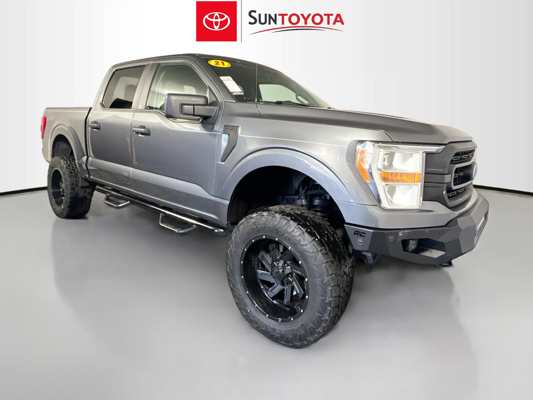 Used 2021 Ford F150 XLT image 1