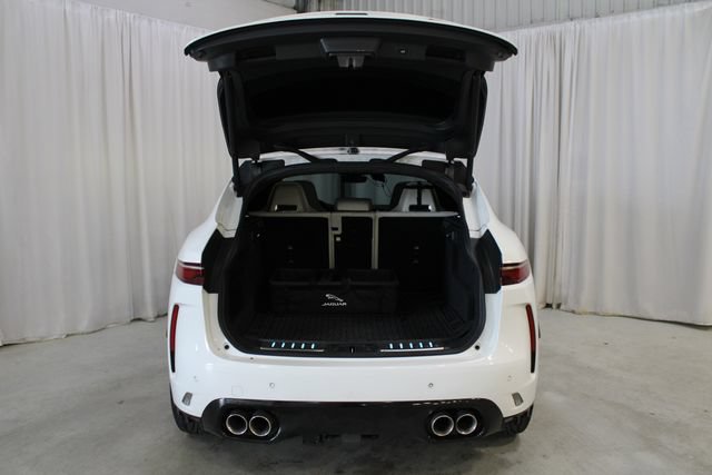 Used 2022 Jaguar F-PACE SVR AWD/4WD image 36