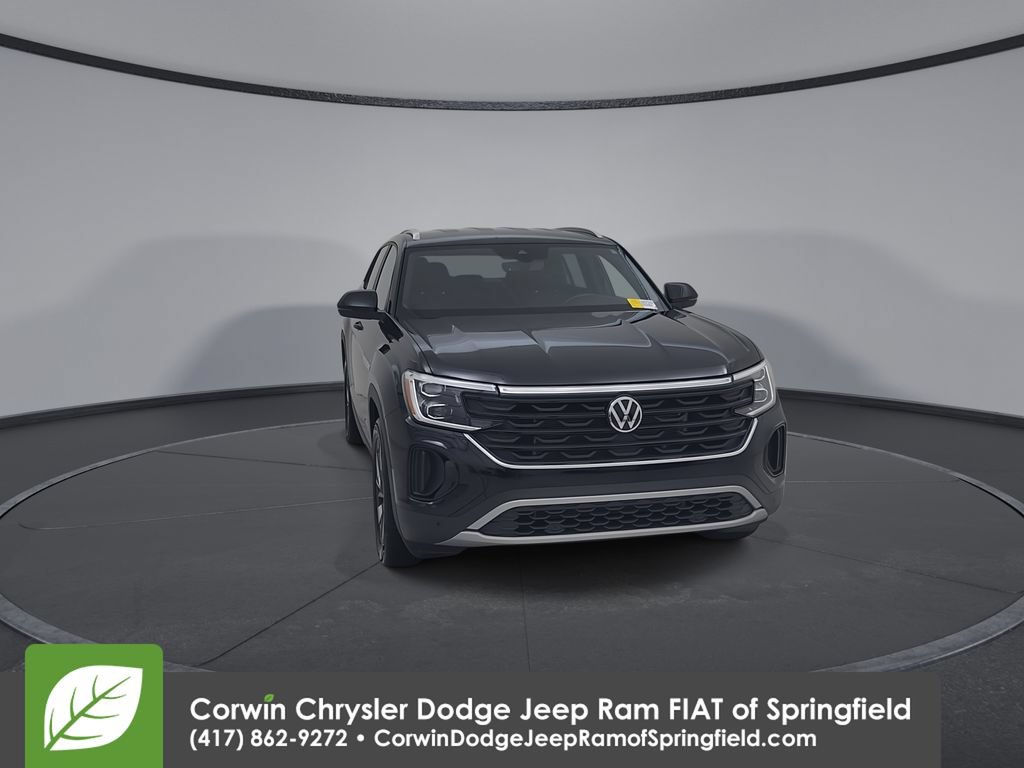 Used 2026 Volkswagen Atlas Cross Sport SE AWD/4WD image 4