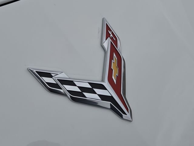 Used 2022 Chevrolet Corvette Stingray Preferred Cpe w/ Chrome Exterior Badge Package image 12