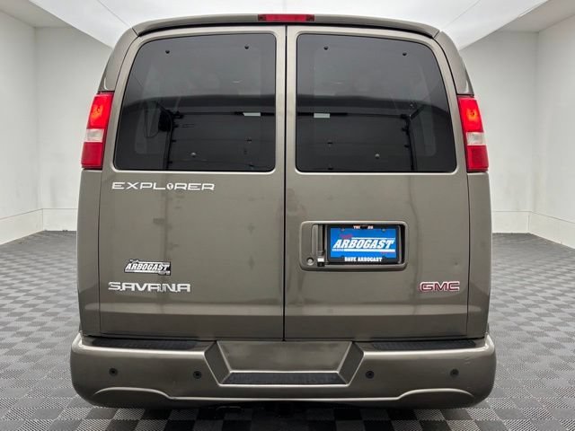 Used 2019 GMC Savana 2500 w/ Enhanced Convenience Package RWD image 9
