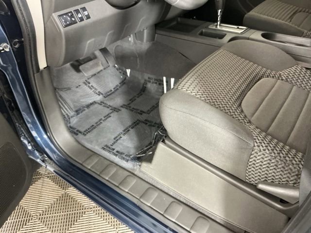 Used 2019 Nissan Frontier SV AWD/4WD image 12