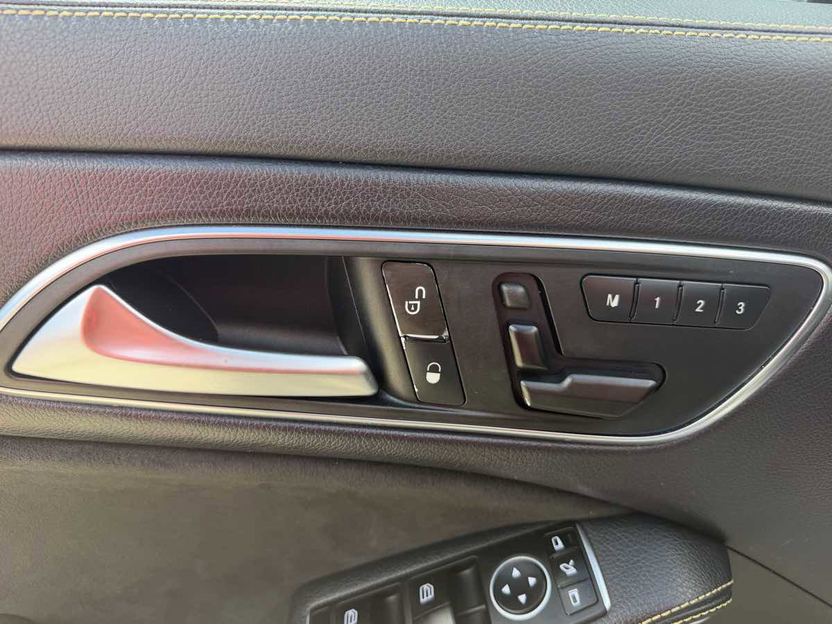 Used 2014 Mercedes-Benz CLA 250 4MATIC w/ Edition 1 Package image 11