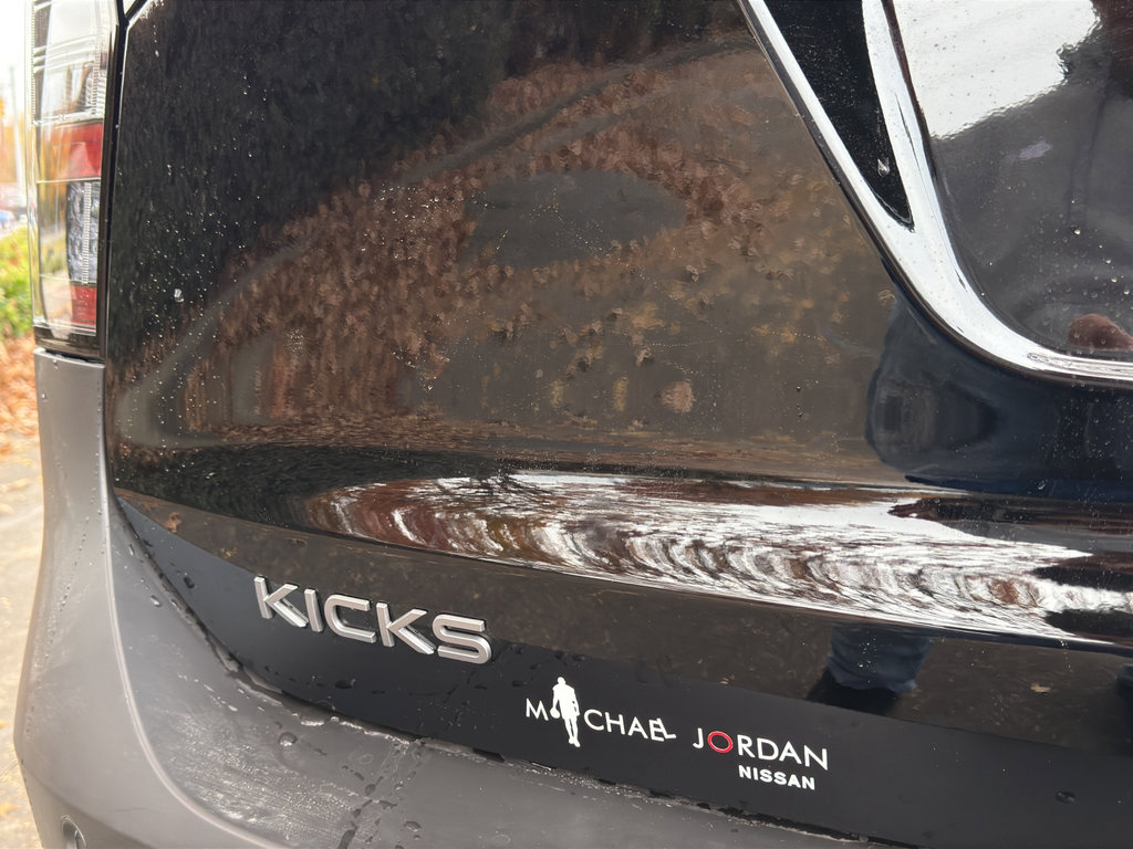 New 2026 Nissan Kicks SV image 14