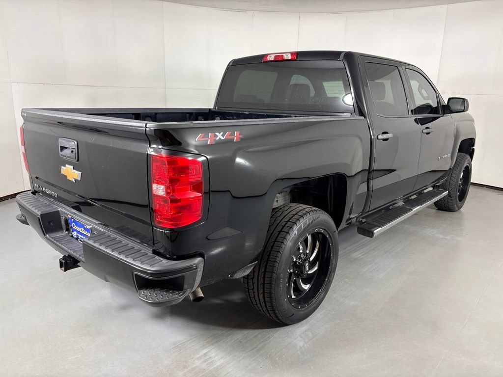 Certified 2018 Chevrolet Silverado 1500 Custom w/ Custom Value Package AWD/4WD image 10