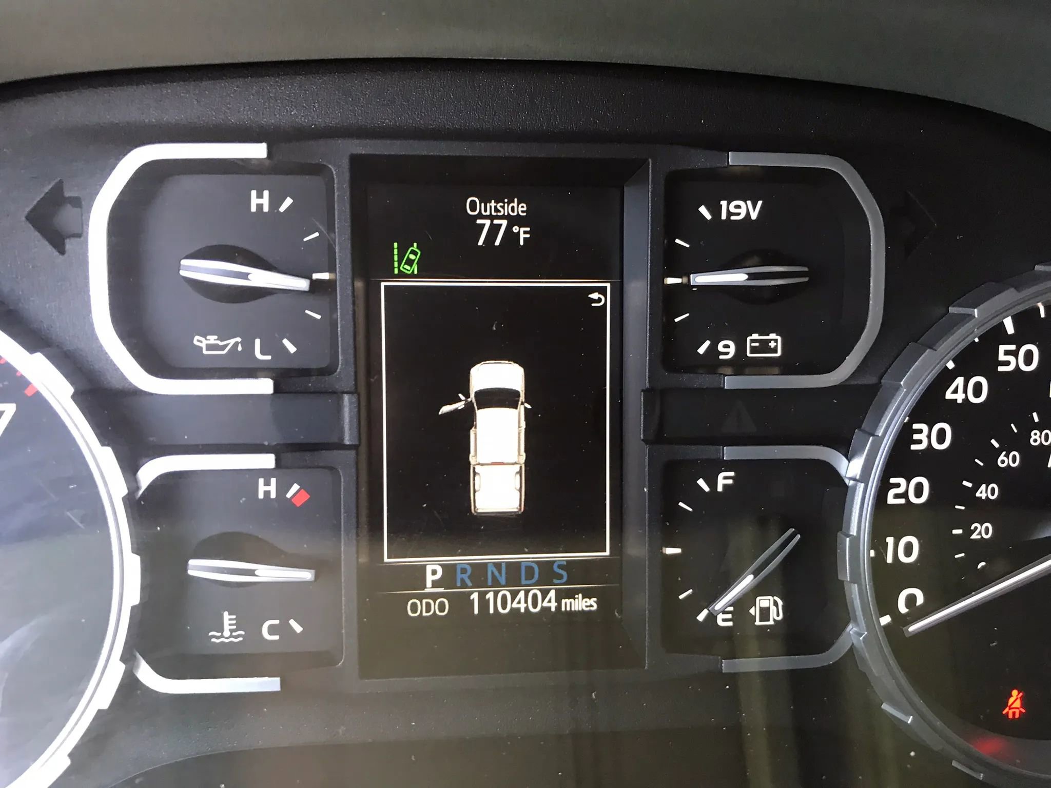 Used 2021 Toyota Tundra SR5 AWD/4WD image 17