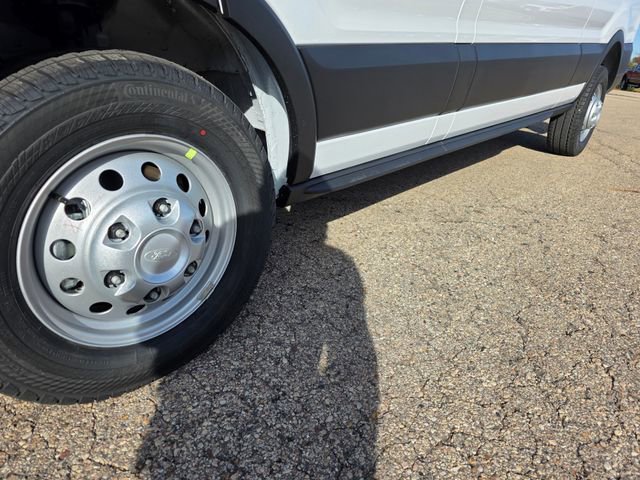 New 2026 Ford Transit 350 148 Medium Roof image 33