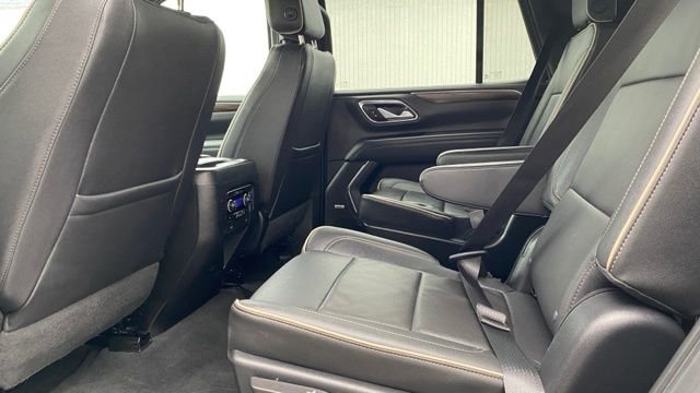 Used 2022 Chevrolet Tahoe Premier w/ Premium Package image 15