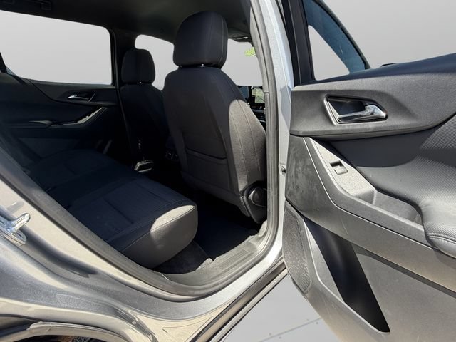 Used 2025 Chevrolet Equinox LT AWD/4WD image 30